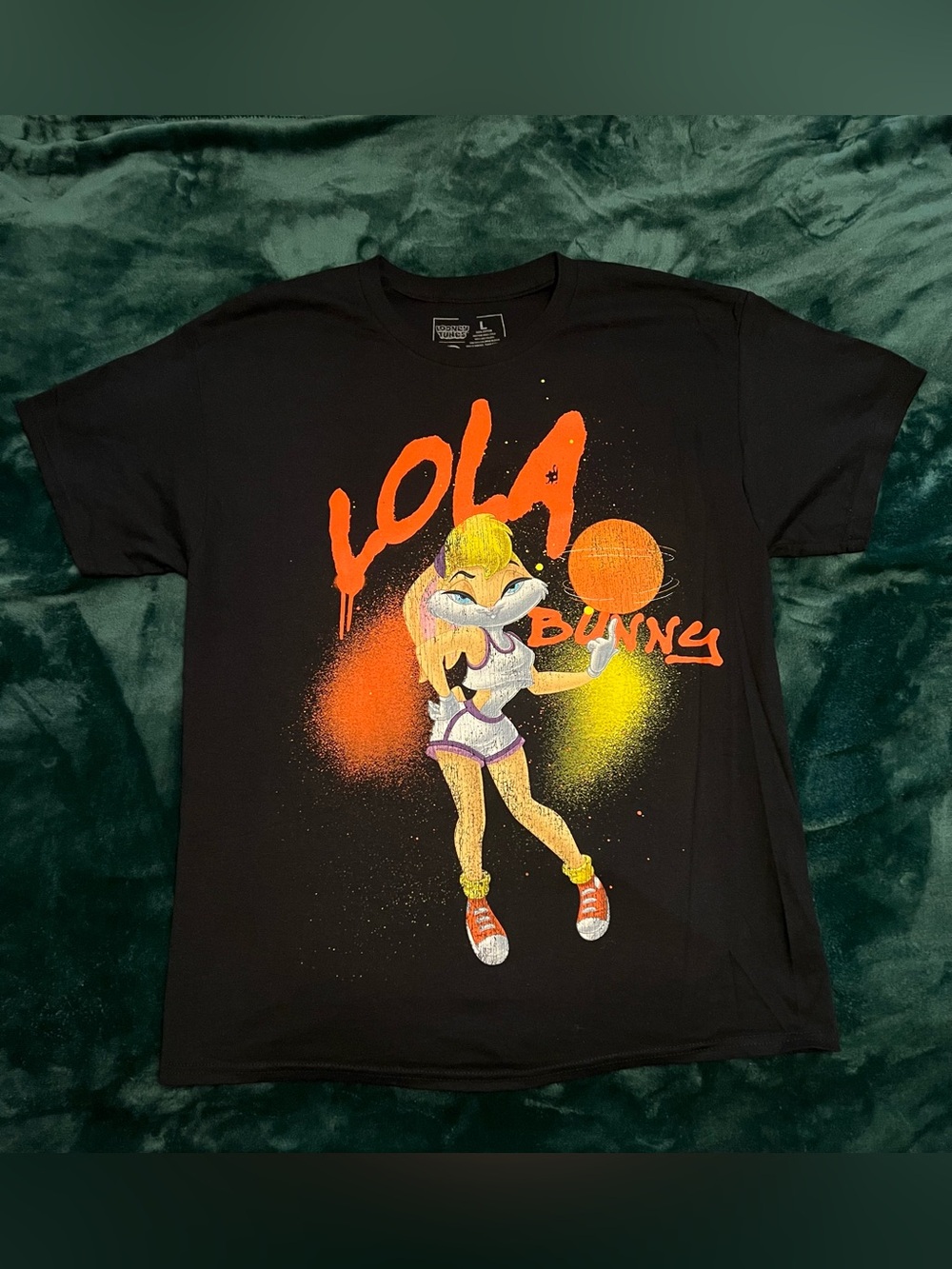 CVLA x Looney Tunes Lola Bunny Black t-shirt Size L